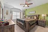 979 Crossing Drive - Photo 12