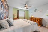 979 Crossing Drive - Photo 15
