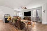 979 Crossing Drive - Photo 5