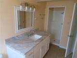 300 Ling Street - Photo 7