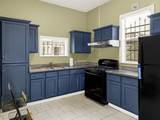 305 Live Oak Street - Photo 4