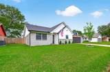 1819 Landmark Drive - Photo 2