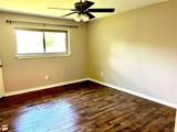 1718 Linwood Drive - Photo 11