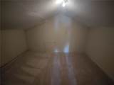 2715 Ashington Drive - Photo 18