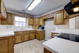 10711 Hillside Drive - Photo 4