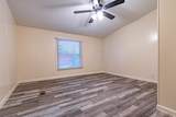 121 Circle Oak Drive - Photo 19