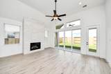 9606 Chateau Hill - Photo 5
