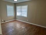 806 Avenue B - Photo 6