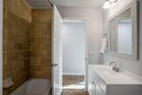 306 Foster Street - Photo 15