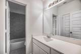 7019 Winterberry Glen Lane - Photo 33