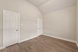 2619 Lilac Point Lane - Photo 32