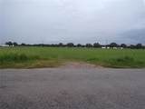 000 Earl Street - Photo 2