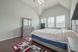23518 Ortensia Street - Photo 40