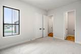 2927 Emerald Field Lane - Photo 10