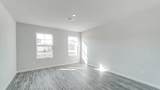1010 Greenspointe Ave - Photo 5