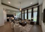1080 Comal Trail - Photo 8