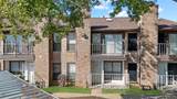 6633 Airport Boulevard - Photo 2