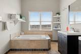 814 Hall Avenue - Photo 25