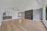 2206 Saxon Drive - Photo 3