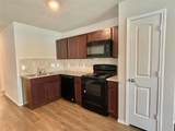 126 Ash St - Photo 8