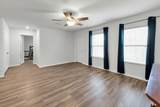 146 Oak Circle - Photo 3
