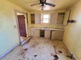522 Illinois Street - Photo 5