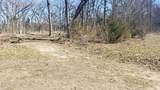 1640 Oaks Drive - Photo 2