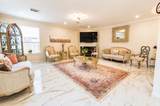210 Windrift Court - Photo 9