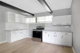 2131 Cromwell Street - Photo 10