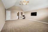 1541 Moncrey Avenue - Photo 32