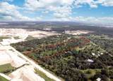 584 Coyote Run - Photo 3