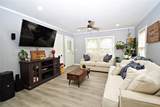 300 Walnut Street - Photo 5