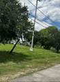 1902 Brewster Street - Photo 5