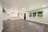 320 Burnett Drive - Photo 4