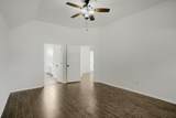 11819 Chateau Trail - Photo 15