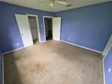 803 Avenue C - Photo 17