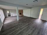 803 Avenue C - Photo 6