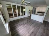 803 Avenue C - Photo 7