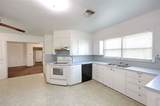 122 Ave E - Photo 4