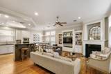 933 17th Street - Photo 4