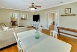 1702 Vine Street - Photo 8