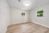 1305 Winchester Dr - Photo 12