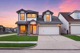 15014 Middle Oaks Boulevard - Photo 1