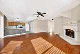 15014 Middle Oaks Boulevard - Photo 12