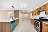 15014 Middle Oaks Boulevard - Photo 17