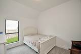 1413 Swayze Street - Photo 22