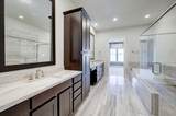 1110 Thompson Street - Photo 21