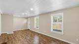 1404 Esther Boulevard - Photo 29