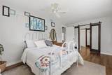 221 Oak Road - Photo 7