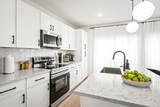 2413 Isabella Street - Photo 12